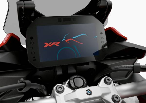 6.5インチTFTディスプレイ