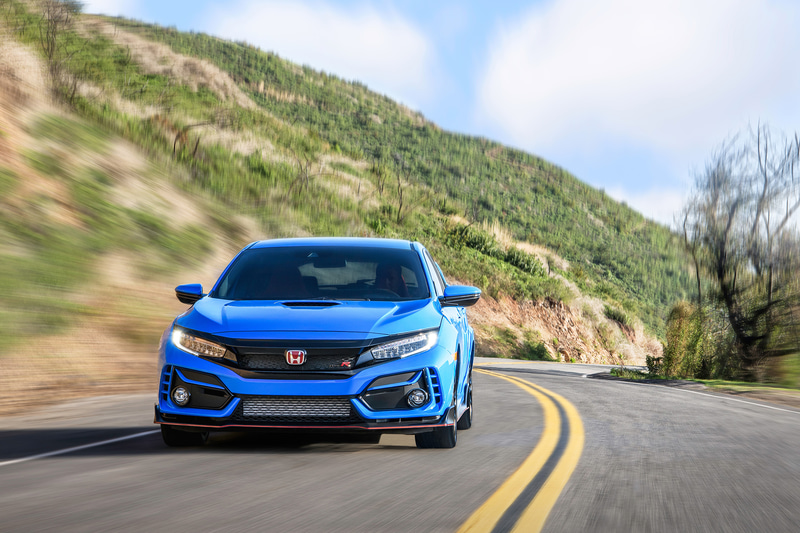 ブーストブルーカラーの「シビック TYPE R 2020モデル」
