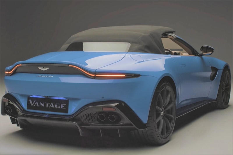 オープン時6.7秒、クローズ時6.8秒と、電動ルーフの中で最速を誇る