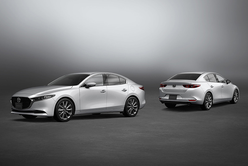 新たに追加されたMAZDA3 セダン 20S PROACTIVE Touring Selectionの4WD仕様