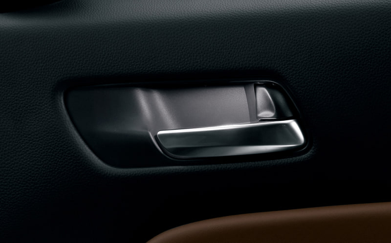 インナードアハンドル＆ドアポケットイルミネーション（ホワイト）：1万4300円