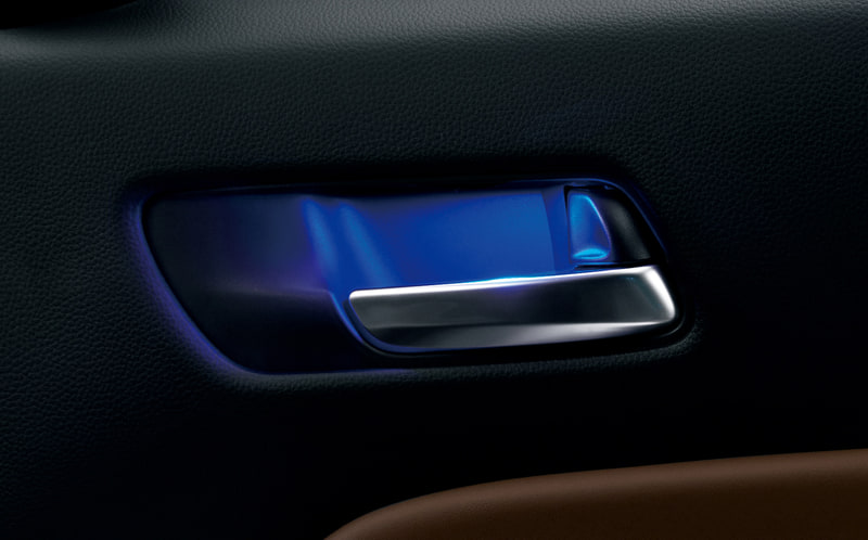 インナードアハンドル＆ドアポケットイルミネーション（ブルー）：1万4300円