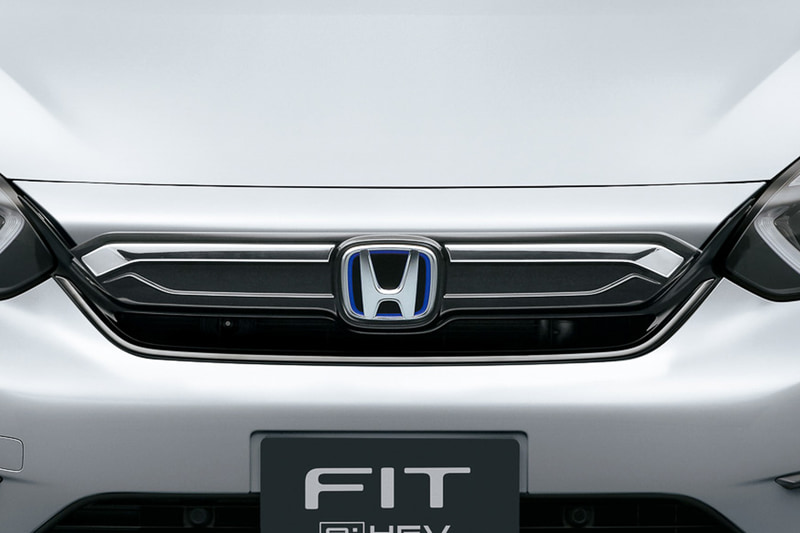 フロントグリル：3万3000円