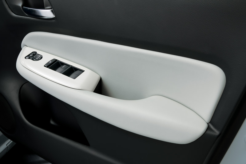 ドアスイッチパネル：8800円