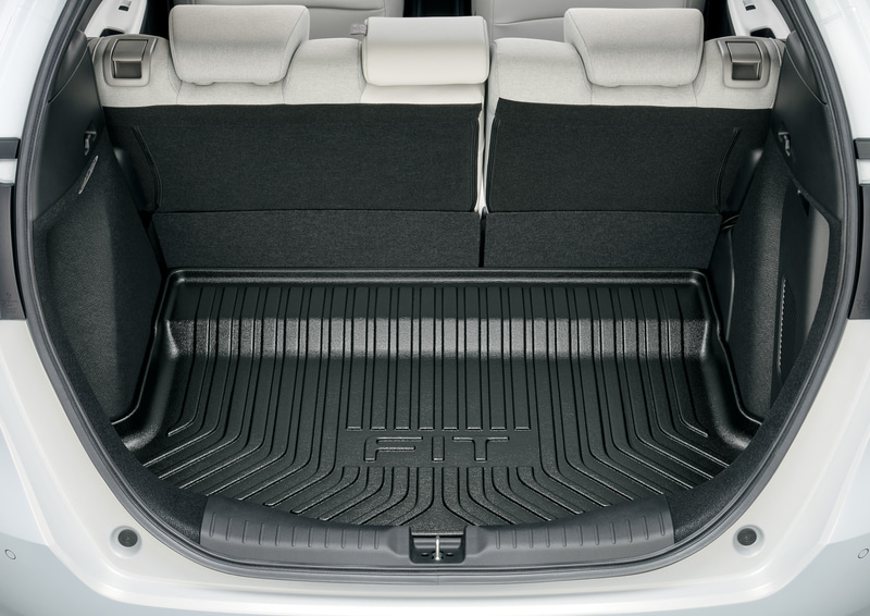 ラゲッジトレイ：1万1000円