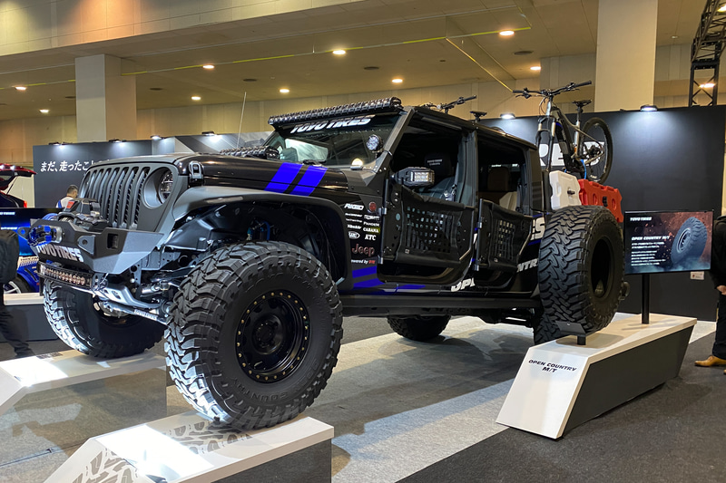 「Jeep GLADIATOR Rubicon」の展示