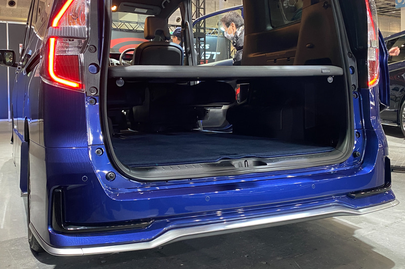 ベッドシステムは収納式。使用しない場合は自宅などで保管することも可能