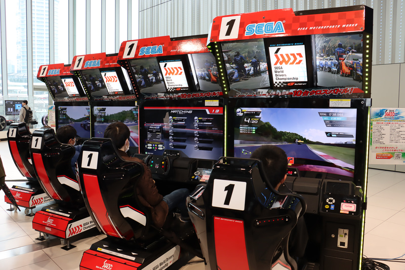 「SEGA World Drivers Championship」試遊コーナーも順番待ちの長い列ができる人気となった