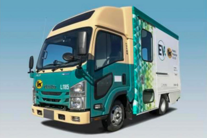 いすゞ自動車が開発した「エルフEV ウォークスルーバン」