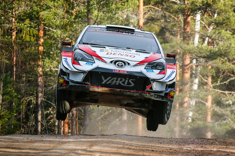 優勝したエルフィン・エバンス/スコット・マーティン組のヤリスWRC ＃33号車