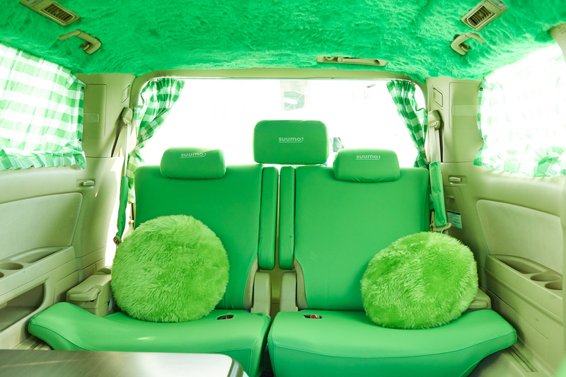 車内限定企画として「隠れスーモを探せ」を実施。スーモタクシー車内のどこかに隠れたスーモを見つけた人にスーモのぬいぐるみをプレゼント（ぬいぐるみは1人1個限定）