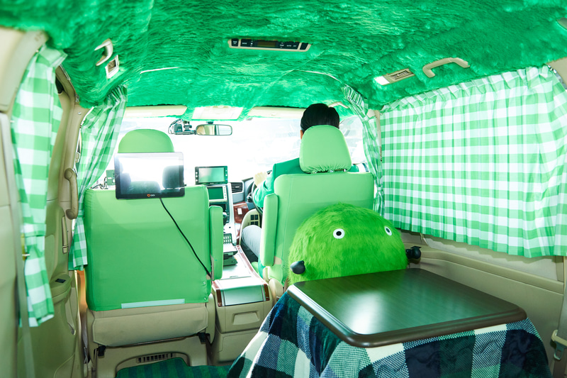 車内限定企画として「隠れスーモを探せ」を実施。スーモタクシー車内のどこかに隠れたスーモを見つけた人にスーモのぬいぐるみをプレゼント（ぬいぐるみは1人1個限定）