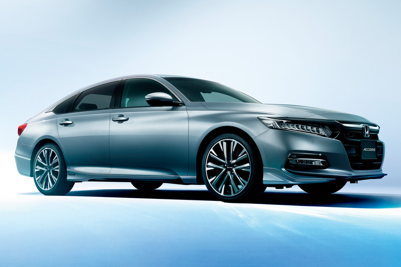 ホンダアクセスの純正アクセサリーを装着した新型「アコード」のスタイリングイメージ