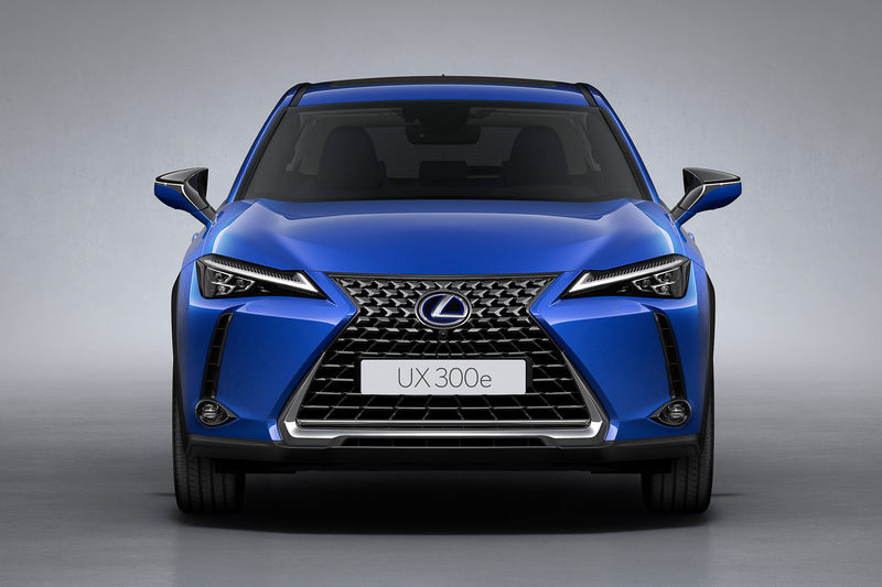 EV（電気自動車）クロスオーバーモデル「UX300e」