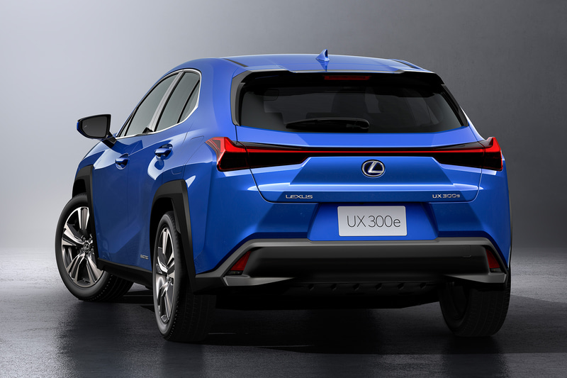 EV（電気自動車）クロスオーバーモデル「UX300e」