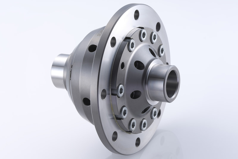 「リーフ」用「ヘリカル式フロントL.S.D.」（RF1F61B）