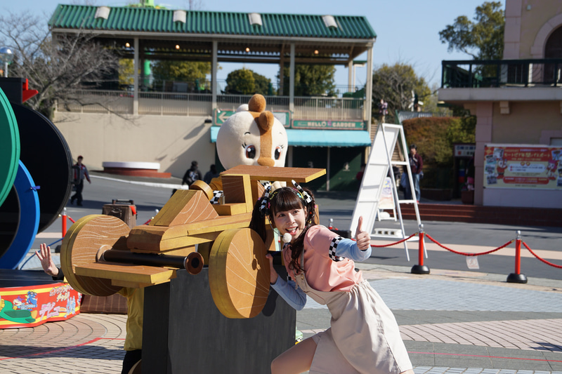 木製レーシングカーの組み立てにチャレンジ