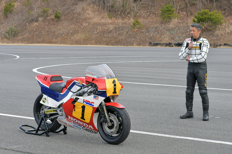 走行後は宮城氏によりマシンとテストの解説があった