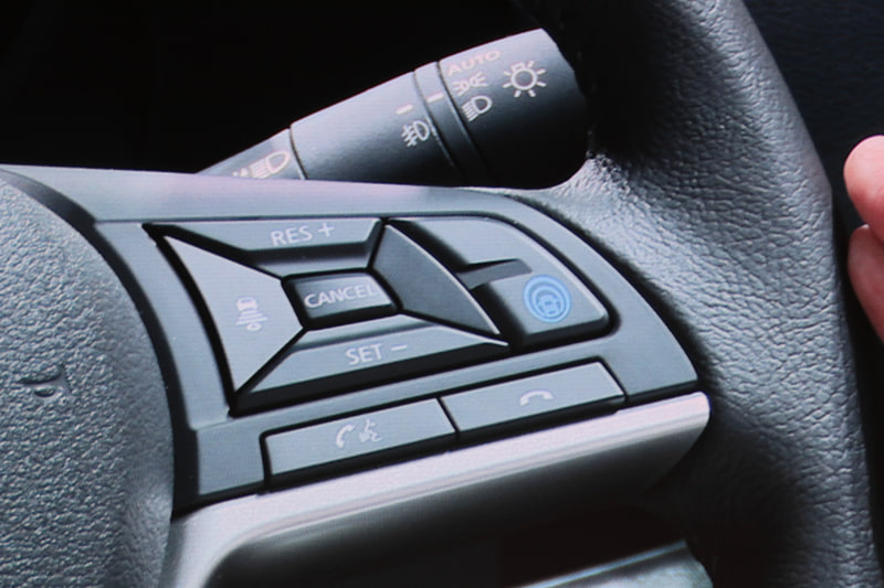 「ミニバン×軽自動車」というボディサイズを超越した融合にチャレンジした新型ルークス。安全装置に関してもミニバンと同等の機能を搭載する