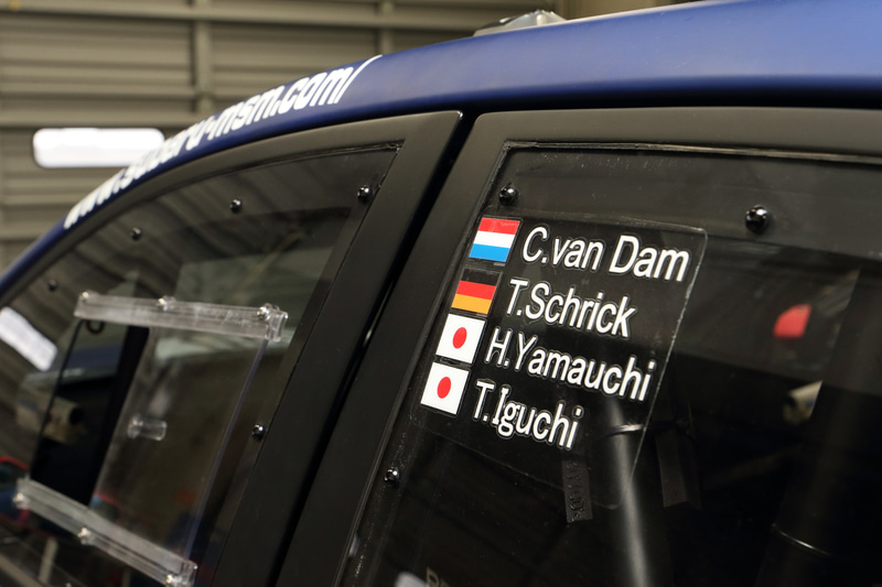 ニュルブルクリンク24時間レースのドライバー体制は、2019年と同じくカルロ・ヴァンダム選手、ティム・シュリック選手、山内英輝選手、井口卓人選手の4人