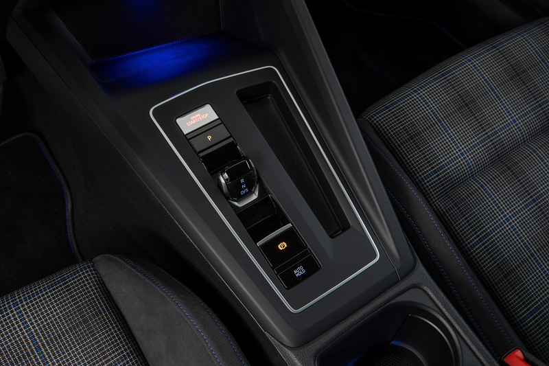 ゴルフ GTEのインテリア