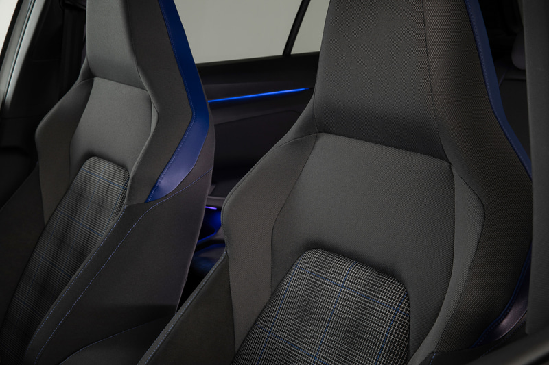 ゴルフ GTEのインテリア