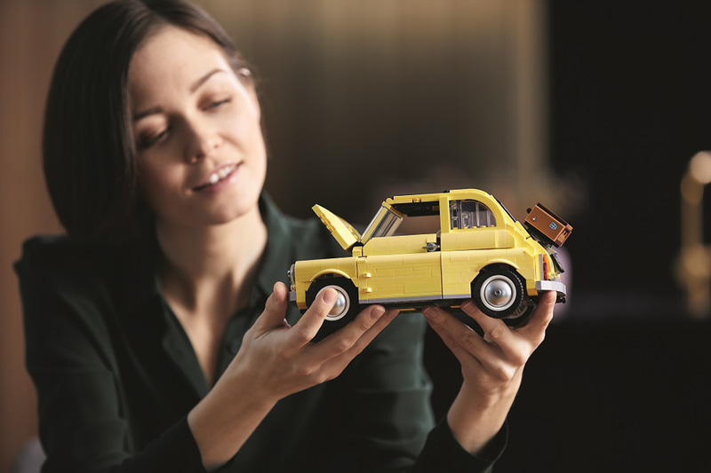 組み立てるだけでなく、組み立てた後も楽しめる大人向けキット