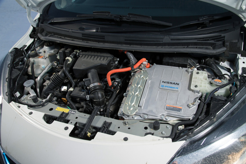 e-POWERはモーターにより回生エネルギーを得ている