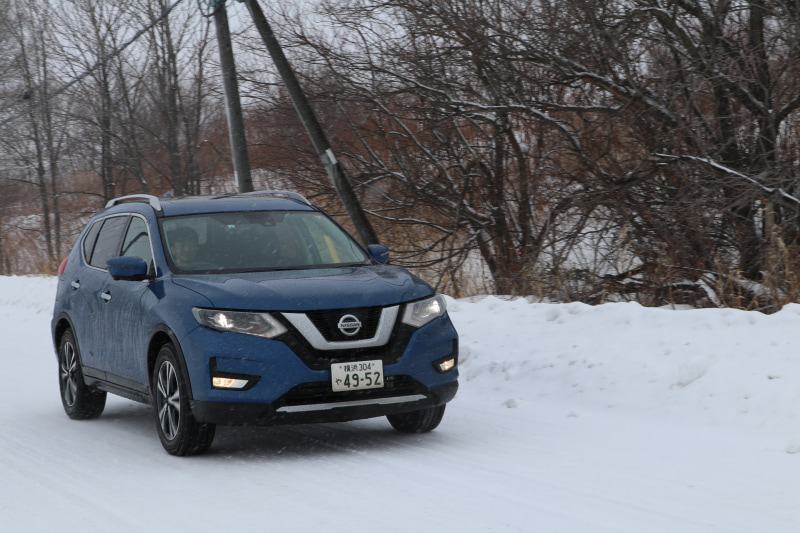 エクストレイルの20Xi。「MR20DD」型エンジンは最高出力147PS、最大トルク207Nmを発生