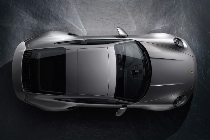 新しい911 ターボ Sはトレッド幅がフロントで42mm、リアで10mm広くなって強化されたドライビングダイナミクスに対応