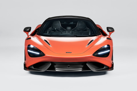 マクラーレン、V8ツインターボ搭載で最高出力765PSの「765LT」。最軽量