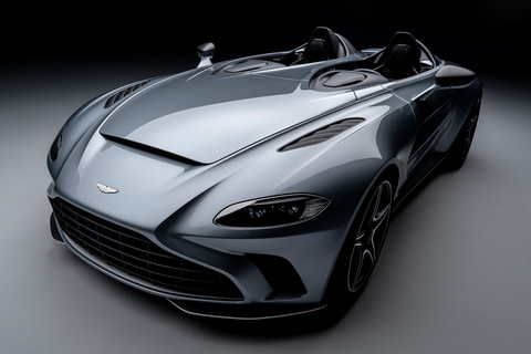アストンマーティン、「V12 Speedster」初公開。フロントウィンドウも