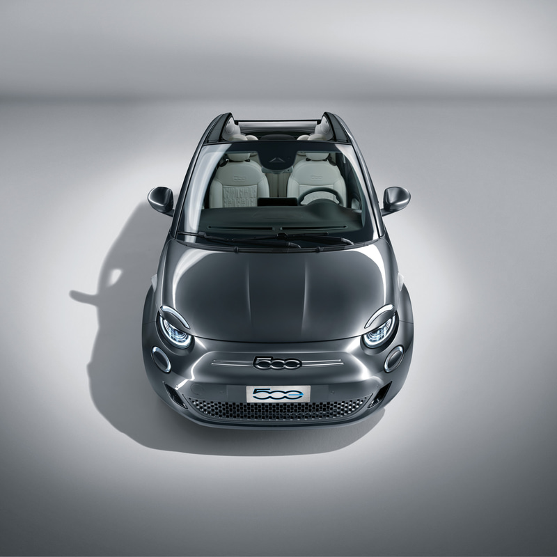 新型500「la Prima」コンバーチブル