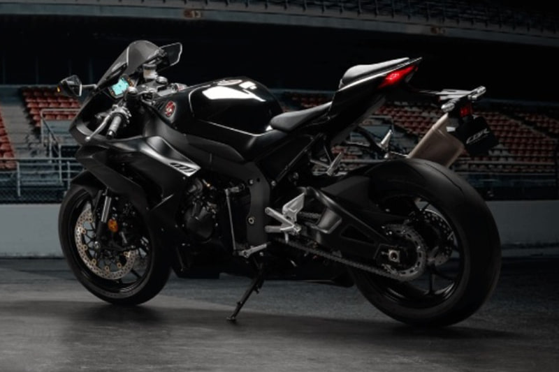 マットパールモリオンブラック