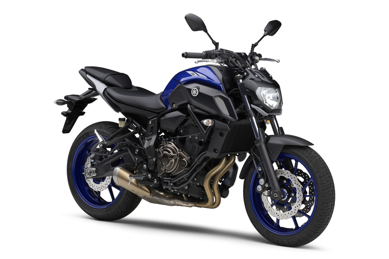 ディープパープリッシュブルーメタリックのMT-07 ABS