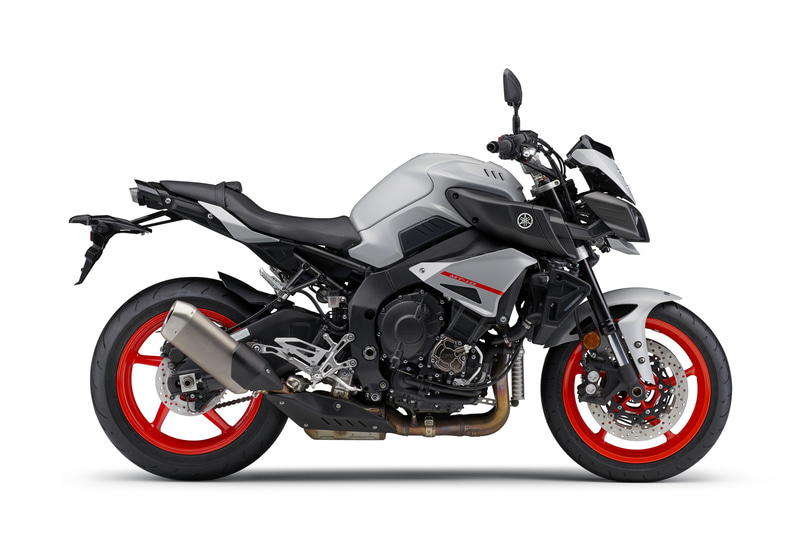 マットライトグレーメタリックのMT-10 ABS