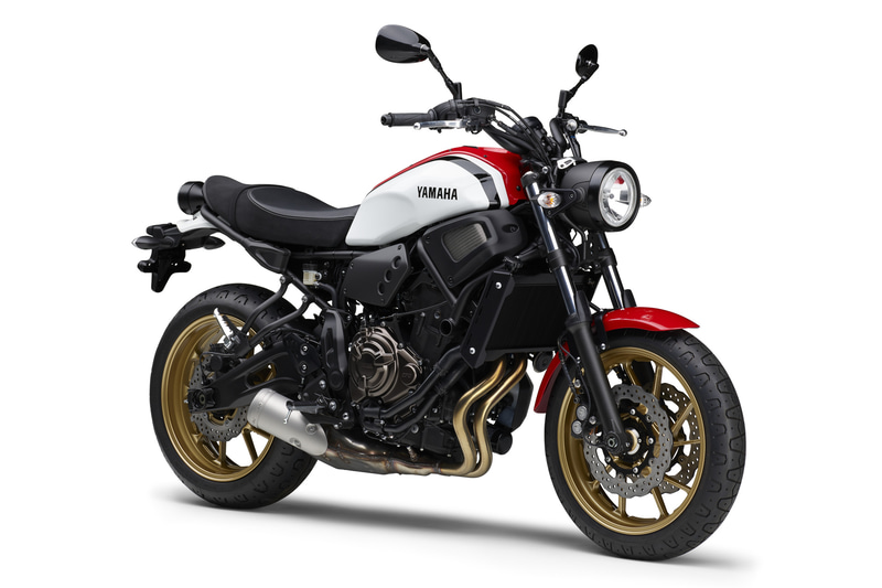 新色「ラジカルホワイト」のXSR700 ABS