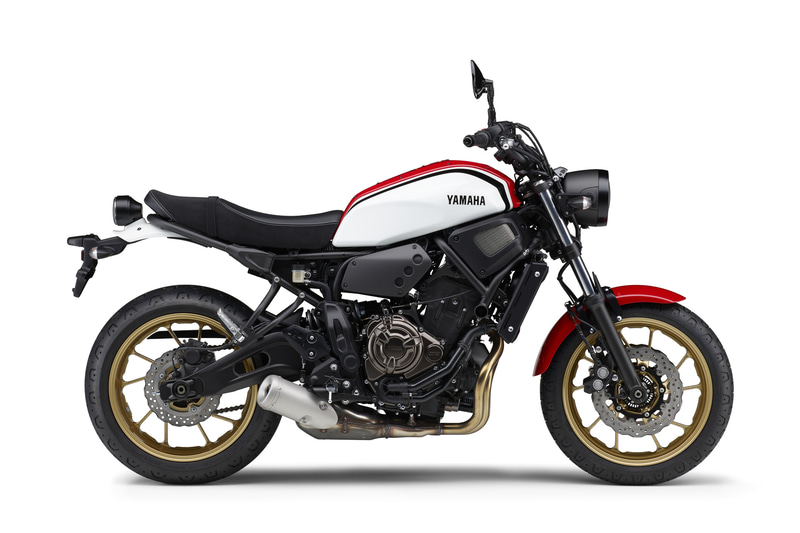 新色「ラジカルホワイト」のXSR700 ABS