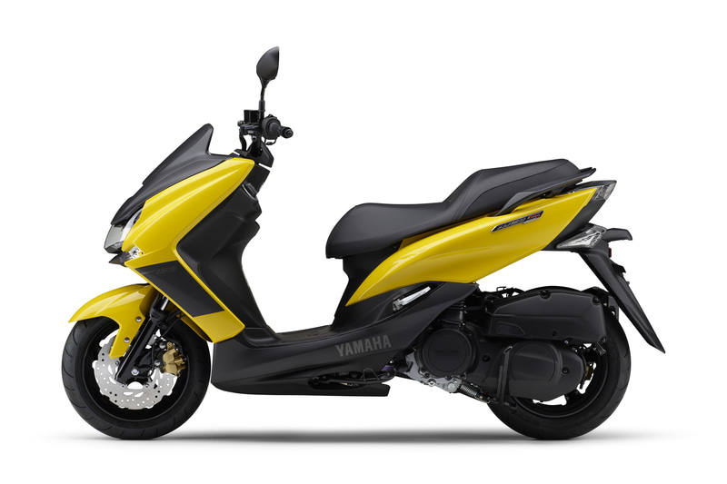 新色の「ビビッドイエローソリッド 2」