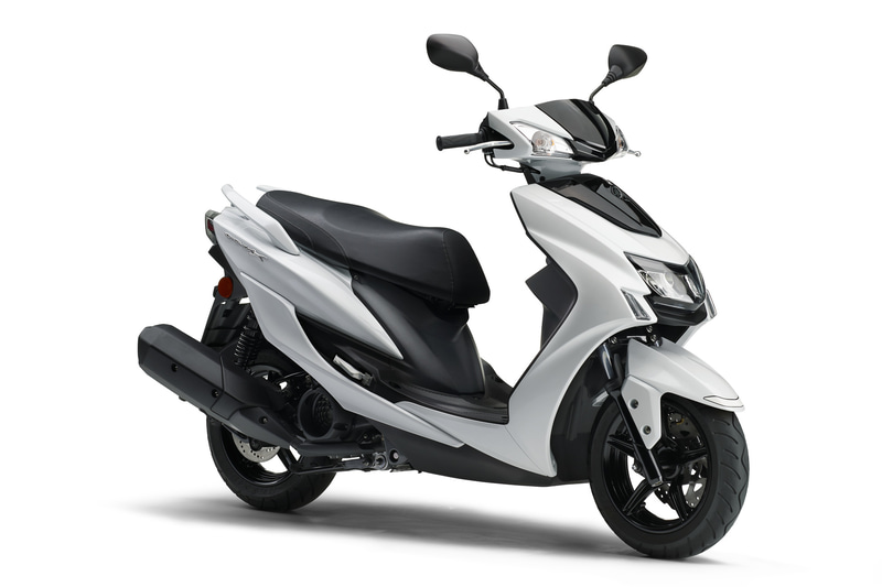 新色のブルーイッシュホワイトカクテル 1