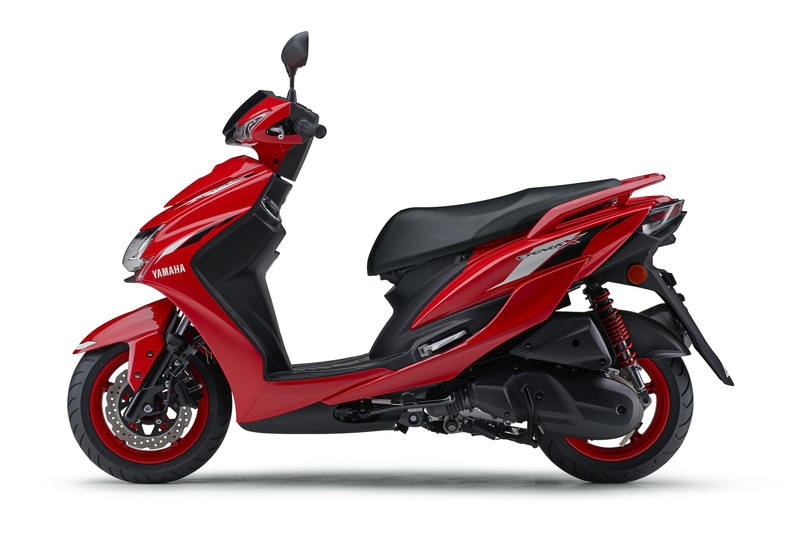 継続販売となる「ビビッドレッドメタリック 5」