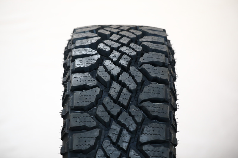 マッドテレインタイヤ「WRANGLER DURATRAC（ラングラー デュラトラック）」