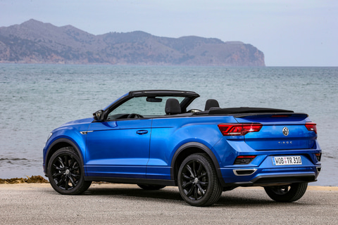 フォルクスワーゲン、4人乗りオープンモデル「T-Roc カブリオレ