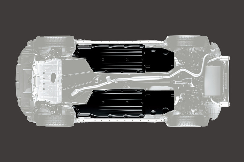 フロア下のフロア下とタンク下にフロアアンダーカバーを追加