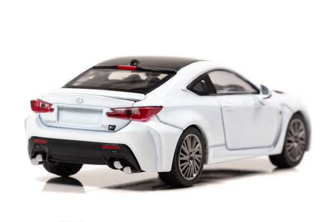 ヒコセブン、1/64スケールのレクサス「RC F」完全限定生産モデル - Car