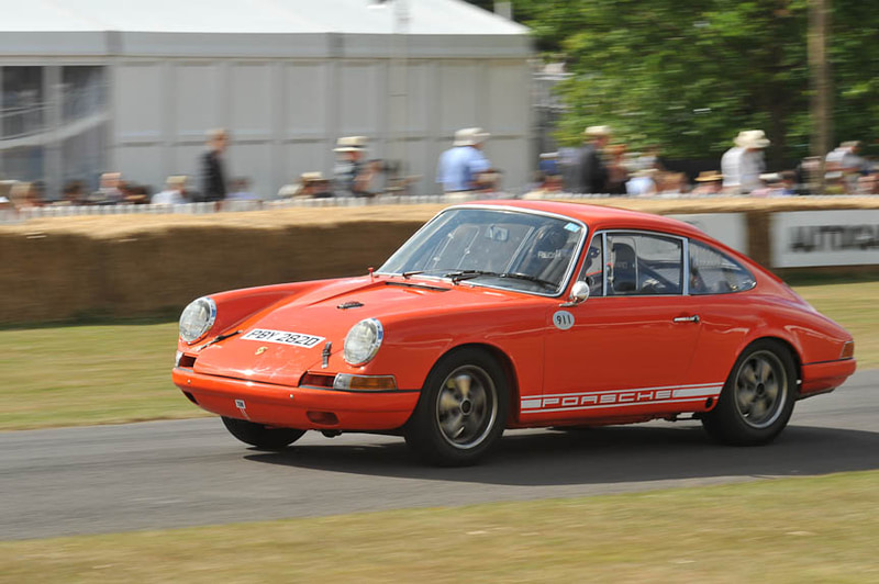 ポルシェ911R（1967年）