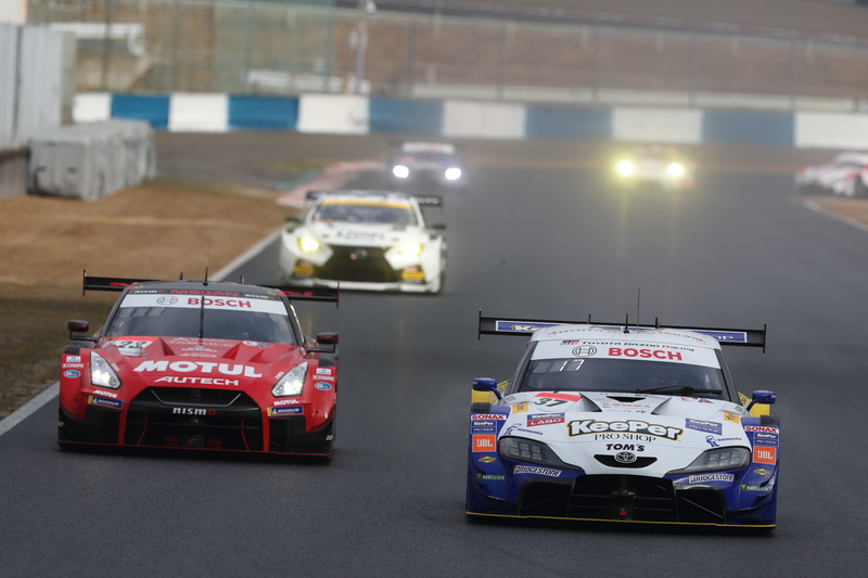 セッション開始時の路面コンディションはウェット。徐々に乾いていった