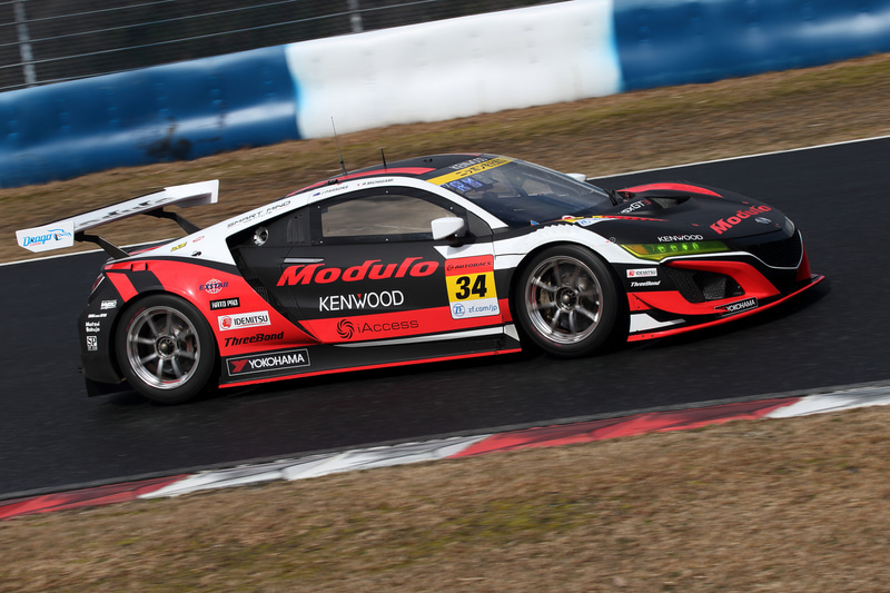 GT300クラスに参戦する「Modulo Drago CORSE」の34号車「Modulo KENWOOD NSX GT3」