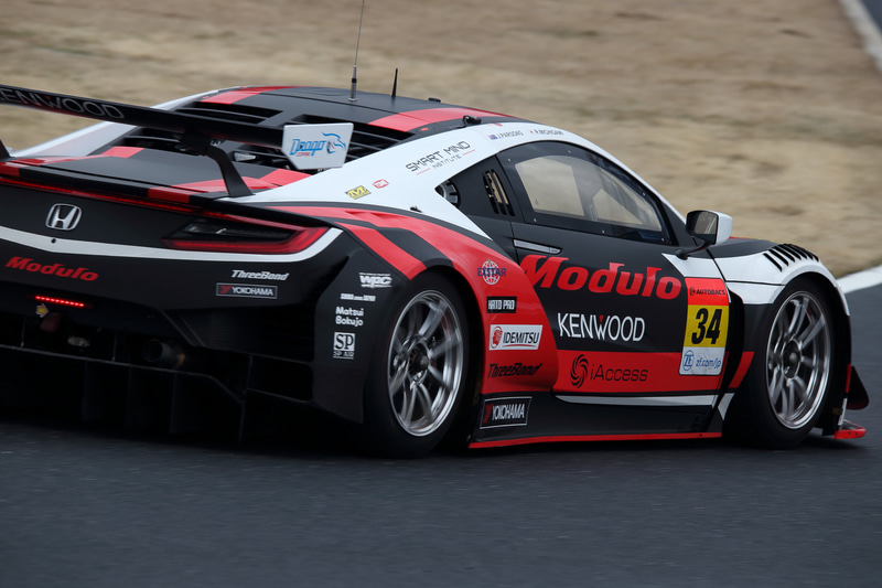 GT300クラスに参戦する「Modulo Drago CORSE」の34号車「Modulo KENWOOD NSX GT3」