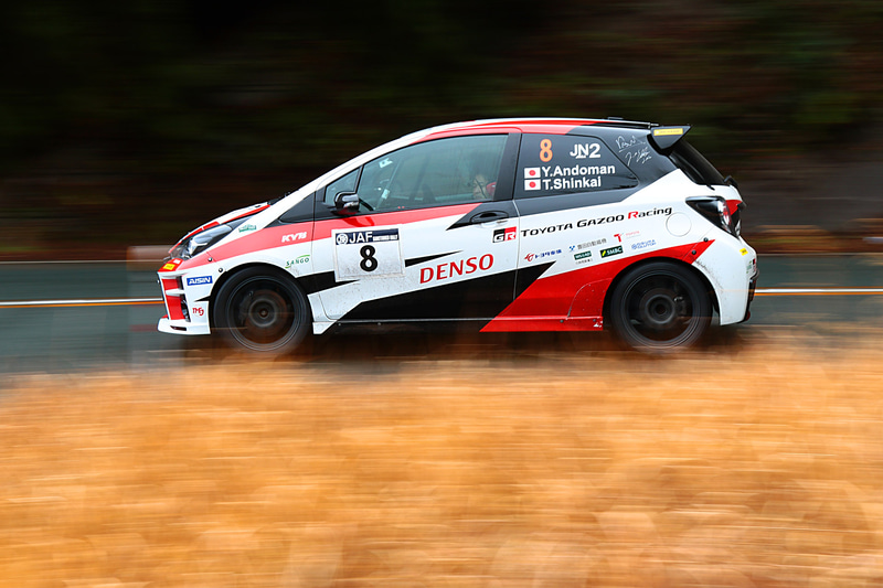 JN2クラスの優勝は8号車 眞貝知志/安藤裕一組（TGR Vitz GRMN Rally）
